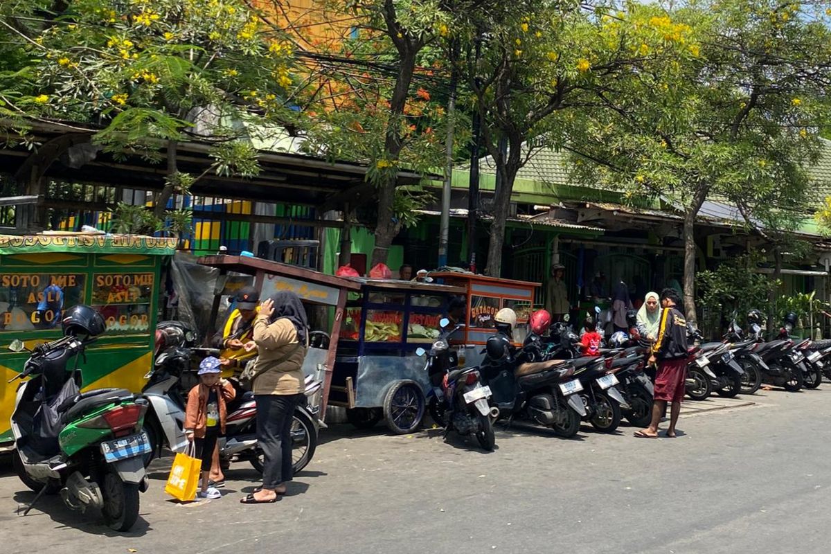 parkir, rumah warga, parkir liar, Asosiasi Parkir Indonesia, Jumlah Kendaraan Naik, Lahan Parkir Rumah Diusulkan Jadi Solusi
