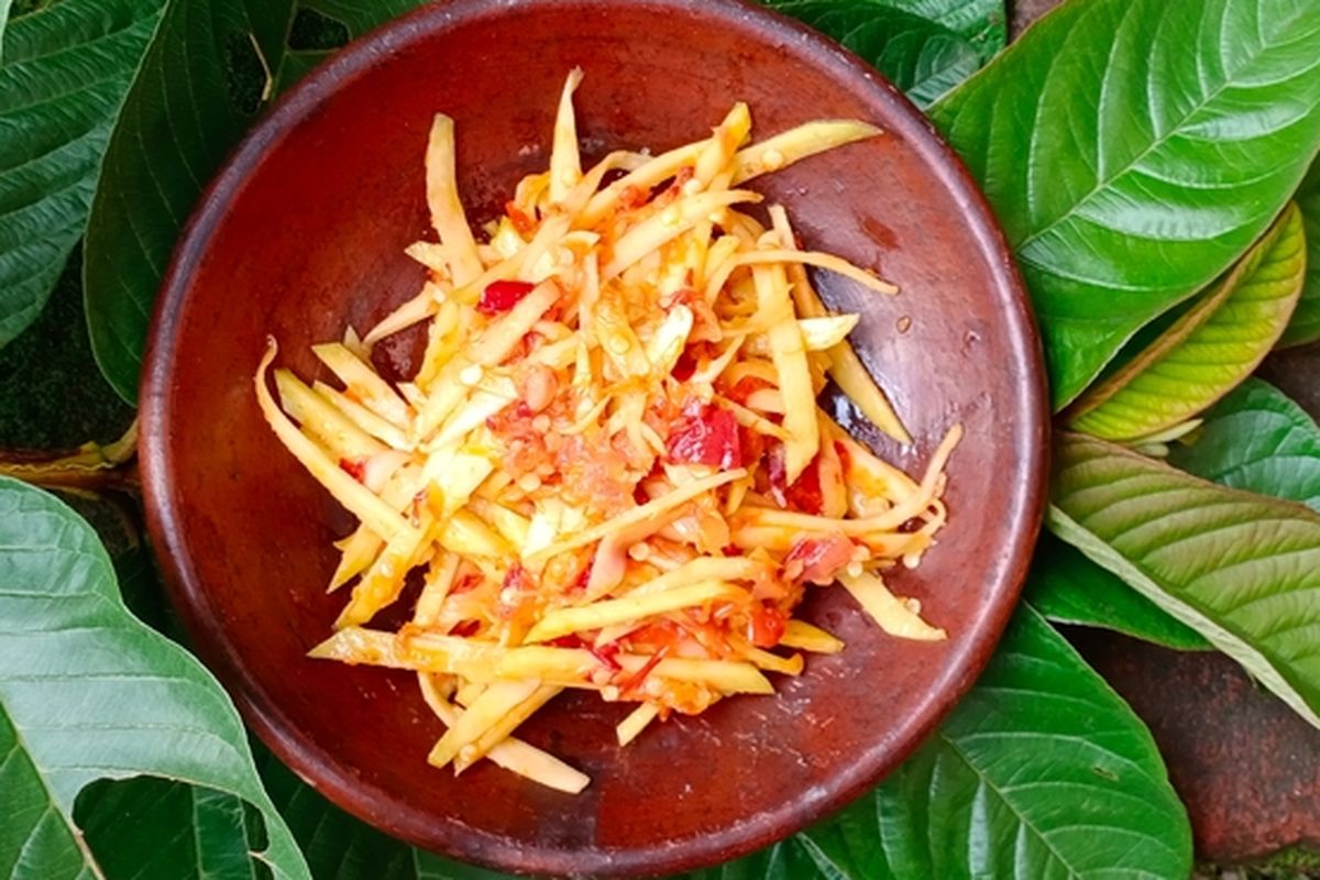 Sambal mangga muda, cara membuat sambal mangga muda, sambal mangga muda, resep sambal mangga muda, sambal mangga muda enak, Cara Membuat Sambal Mangga Muda Segar dan Penuh Vitamin