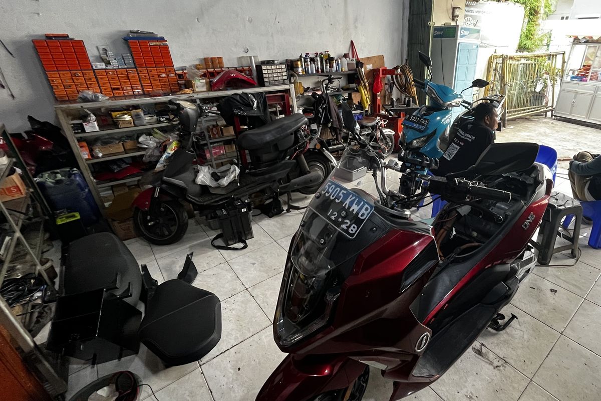 motor listrik, Tren Upgrade Motor Listrik Meningkat, Biaya Mulai Rp 9 Jutaan