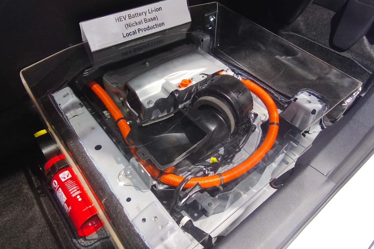 baterai mobil hybrid, Ini Alasan Toyota Tidak Menyarankan Rekondisi Baterai Mobil Hybrid