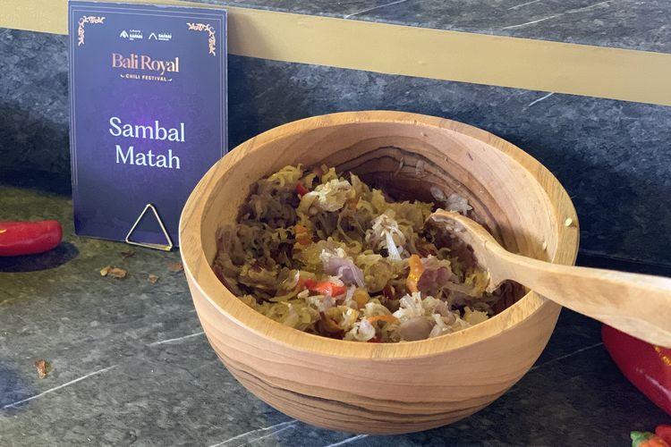 cara membuat sambal matah, cara membuat sambal matah segar, cara membuat sambal matah bali, kenapa sambal matah tidak bisa dijadikan oleh oleh, apakah sambal matah bisa disimpan, Semua Bahannya Mentah, Apa Sambal Matah Bisa Disimpan untuk Oleh-oleh?