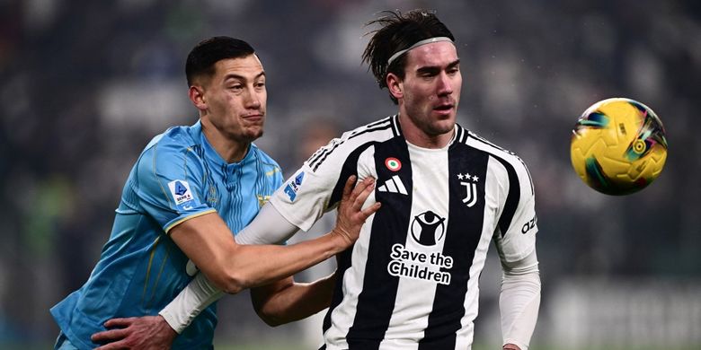 Barcelona, Juventus, Robert Lewandowski, Bursa Transfer, Liga Spanyol, Dusan Vlahovic, LaLiga, Incar Pengganti Lewandowski, Barcelona Jalin Komunikasi dengan Vlahovic