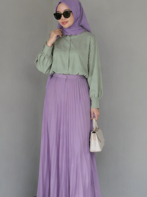 warna sage, mix and match, kombinasi warna, Warna Sage Cocok dengan Warna Apa? Ini 10 Kombinasinya, Apa Itu Warna Sage dan Kenapa Banyak Digemari?, Warna Sage Cocok dengan Warna Apa?, Inspirasi Outfit dengan Warna Sage, Tips Mix and Match Warna Sage agar Tidak Norak, Warna Jilbab yang Cocok dengan Baju Sage, Jilbab warna nude dan cream, FAQ Seputar Warna Sage, Kesimpulan
