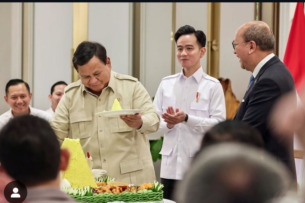 Yusril Ihza Mahendra, Wakil Presiden Gibran Rakabuming Raka, Yusril, yusril, wakil presiden gibran rakabuming raka, Gibran berkantor di Papua, Bantah Soal Penugasan Gibran, Yusril: Tidak Mungkin Wapres Pindah Kantor di Papua