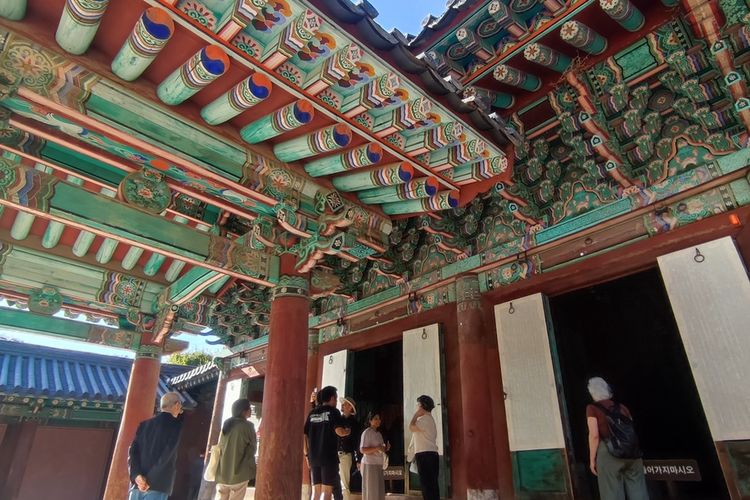 dinasti joseon, wisata sejarah, Jeonju, Kuil Gyeonggijeon, Mengunjungi Kuil Gyeonggijeon Peninggalan Dinasti Joseon di Jeonju