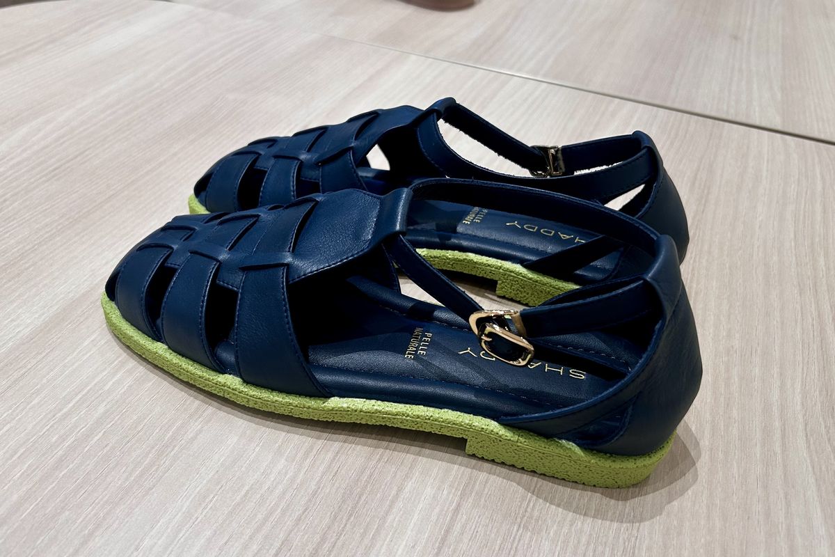 Sepatu kulit, cara merawat sepatu kulit, cara membersihkan sepatu kulit, sepatu kulit pewarna alami, Hindari Detergen Saat Membersihkan Sepatu Kulit Pewarna Alami