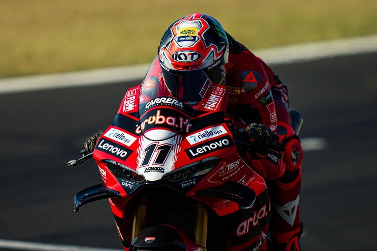 MotoGP, World Superbike, WorldSBK, Nicolo Bulega, Marc Marquez, ducati, motogp 2025, Nicolo Bulega Jalani Tes Perdana MotoGP, Siap Gantikan Marc Marquez