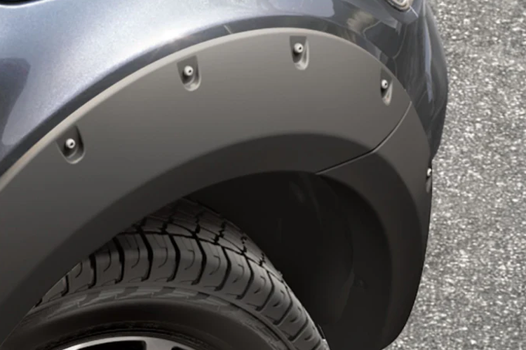 Destinator belang, Over fender destinator belang, Fender Destinator belang kena bensin, Viral Over Fender Mitsubishi Destinator Belang Ketumpahan Bensin