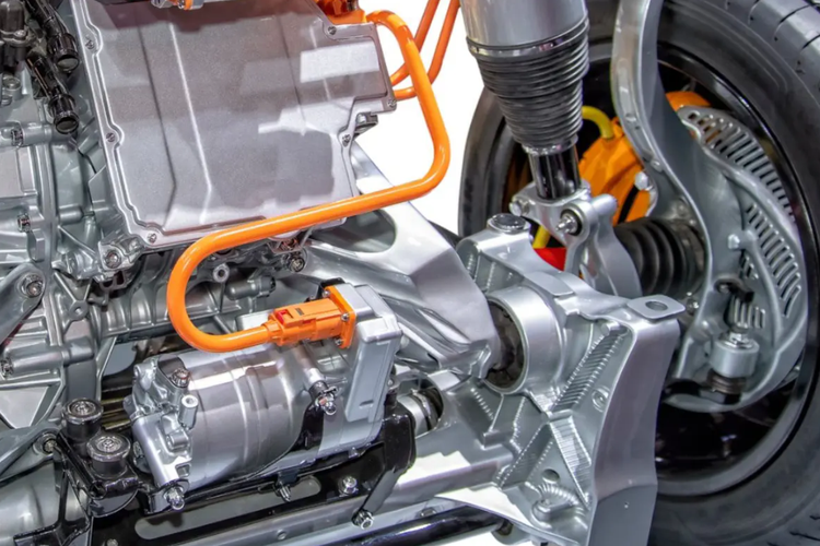 mobil, hybrid, Cara Aman Menyimpan Mobil Hybrid Saat Ditinggal Mudik Lebaran