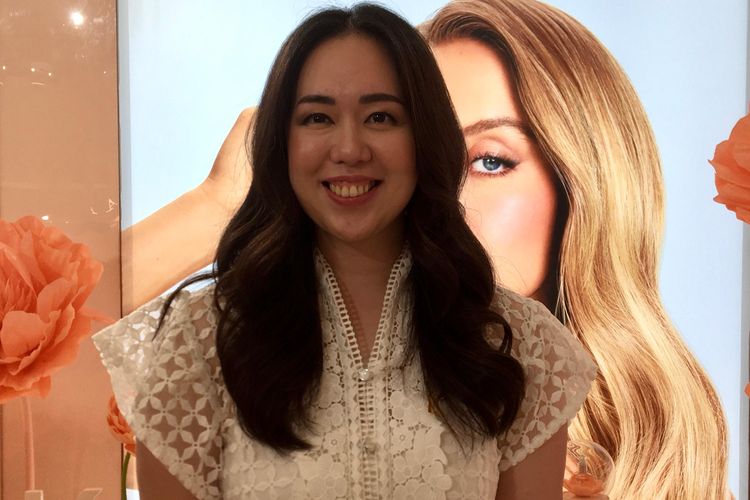 rambut berminyak, keramas, haircare, solusi rambut berminyak, Rambut Gampang Lepek, Perbaiki Kondisi Kulit Kepala