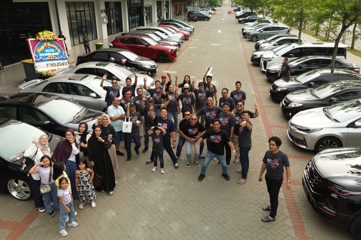 Altis, Toyota Altis, toyota altis, komunitas altis, Altis Indonesia Community, Rayakan Ulang Tahun ke-14, Pecinta Altis Gelar Car Meet Up Meriah