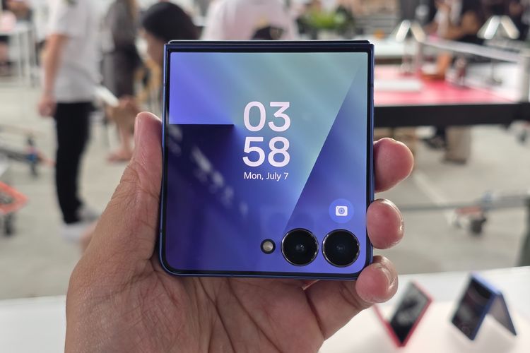 Samsung Galaxy Z Flip 6, Galaxy Z Flip 7, Galaxy Z Flip 6, Z Flip 6 vs Z Flip 7, Samsung Galaxy Z Flip 7, spesifikasi Samsung Z Flip 6, spesifikasi Samsung Z Flip 7, spesifikasi samsung z flip 6, samsung galaxy z flip 7, spesifikasi samsung z flip 7, Perbedaan Spesifikasi Samsung Galaxy Z Flip 6 dan Z Flip 7, Perbedaan spesifikasi Galaxy Z Flip 6 dan Z Flip 7, Spesifikasi Samsung Galaxy Z Flip 6, Spesifikasi Samsung Galaxy Z Flip 7, Tabel spesifikasi Samsung Z Flip 6 vs Z Flip 7
