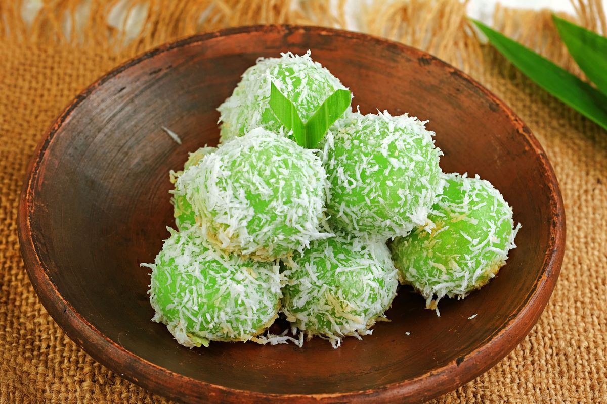 pisang goreng, Klepon Peringkat 3 Dessert Terbaik di Asia, Nomor Satu Siapa?, Pisang goreng, top dessert di Asia, Khanom khrok asal Thailand berada di urutan kedua, Klepon, peringkat 3 dessert terbaik di Asia, Daftar dessert terbaik di Asia