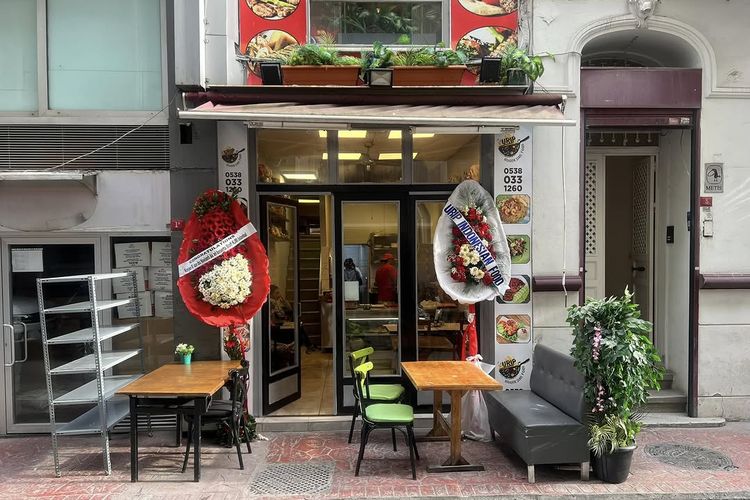 wisata Turki, wisata di turkiye, restoran indonesia di turkiye, jalan soekarno di turkiye, tempat-tempat indonesia di turkiye, kunjungan prabowo ke turki, Prabowo ke Ankara, Ini 4 Tempat di Turkiye yang Indonesia Banget, 1. Jalan Ahmed Soekarno, 2. Kampung Indonesia, 3. Warung Nusantara Istanbul, 4. Urip Indonesian Food