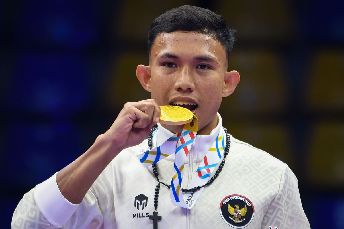 medali emas, Kickboxing, kickboxing Indonesia, SEA Games 2025, Jefri Sumbang Satu-satunya Emas Kickboxing Indonesia di SEA Games 2025