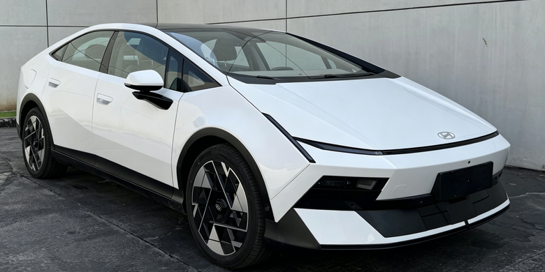 Hyundai, Ioniq V, Hyundai Motor, pasar otomotif, Hyundai Siapkan Ioniq V Jadi Produk Ekspor Global dari Tiongkok