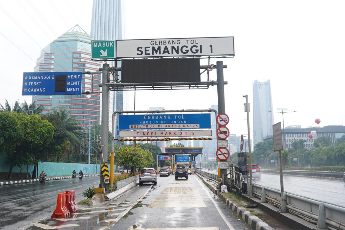 kuningan, Cawang, gerbang tol, Semanggi, Tol Dalam Kota, Mulai Pagi Ini, Beberapa GT Dalam Kota Kembali Dibuka Parsial