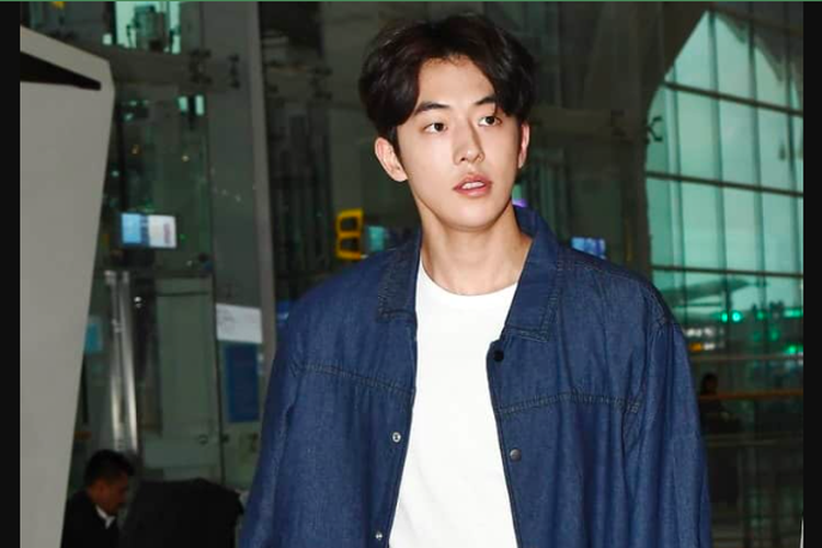 rambut pria, comma hair, curtain haircut, rambut tipis pria, taper cut, temple taper, long trim, haircut pria, pria rambut tipis, rambut pria tipis cocok dipotong model apa, model rambut pria untuk rambut tipis, potongan untuk rambut tipis pria, model potongan rambut tipis pria, potongan rambut yang cocok untuk rambut tipis pria, 5 Model Rambut Pria untuk Rambut Tipis agar Tampak Tebal Menurut Pakar, 1. Curtain hair, 2. Long trim, 3. Comma hair, 4. Taper cut, 5. Temple taper