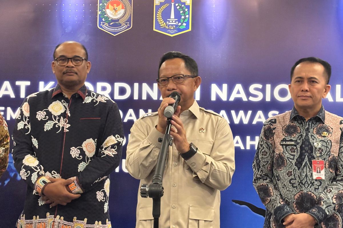Tito Karnavian, Mendagri, anggaran daerah, Purbaya Yudhi Sadewa, transfer ke daerah, Pemangkasan TKD, imbas tkd dipotong, Imbas Pemangkasan TKD, Mendagri: Anggaran Perjalanan Dinas hingga Makan Daerah Harus Dipotong