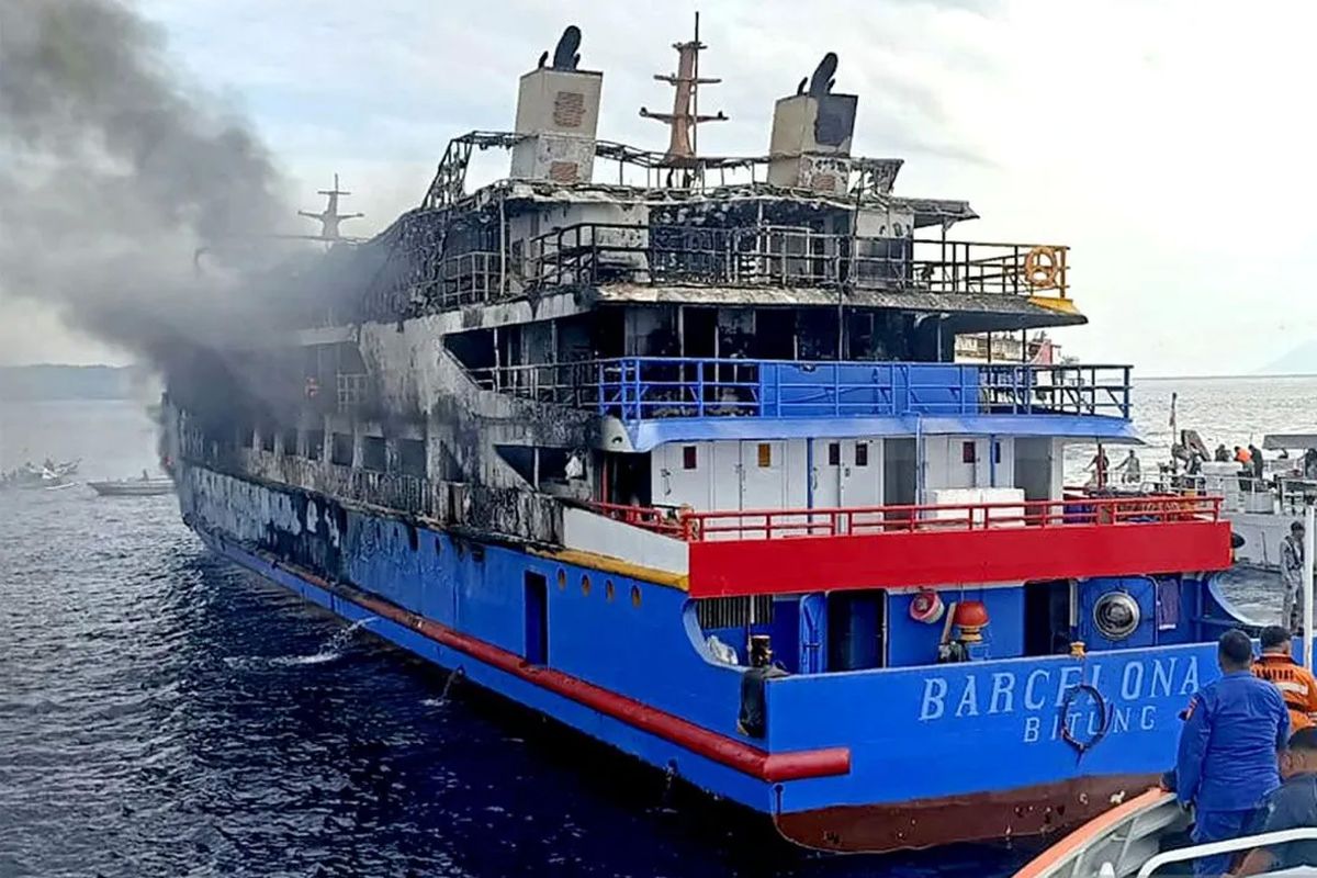 KM Barcelona, perairan Pulau Talise, Sulawesi Utara, Korban Jiwa KM Barcelona V, km barcelona, Kisah Nelayan Gangga Jadi Penolong Pertama Kebakaran KM Barcelona, Ratusan Penumpang Selamat