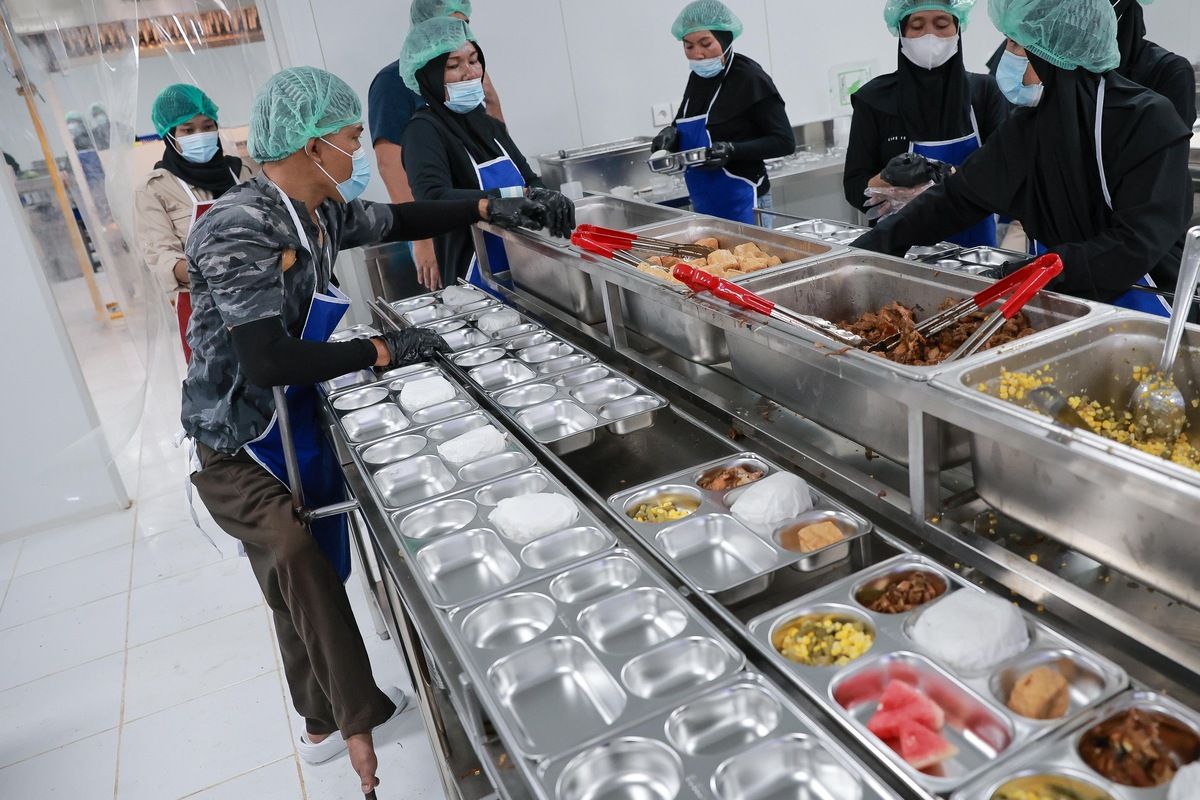 Pasokan Pangan, makan bergizi gratis, 30.000 Dapur MBG Ditargetkan Akhir 2025, Pasokan Pangan Aman?