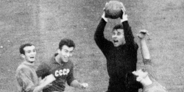 Kolombia, Piala Dunia, Cesario Onzari, Argentina, Uruguay, Uni Soviet, Marcos Coll, Ballon d'Or, Piala Dunia 1962: Saat Lev Yashin Ditaklukkan Gol Tendangan Sudut Marcos Coll