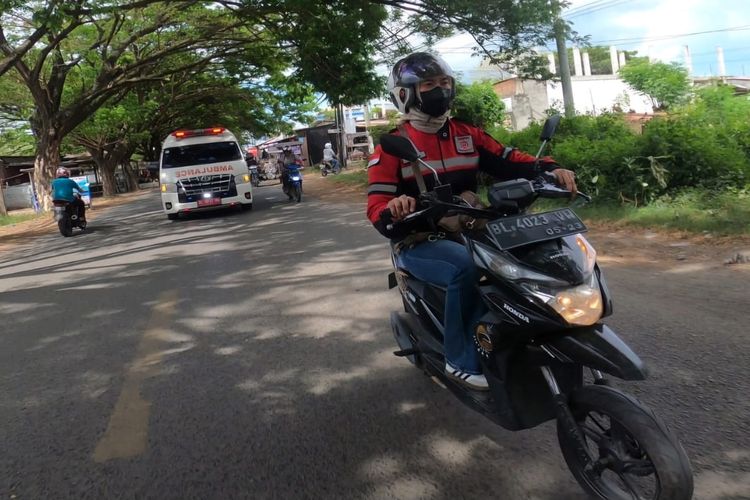 Ambulans, hak istimewa, ambulans, UU LLAJ, korlantas polri, Prioritas Ambulans: Apakah Boleh Menyalakan Sirene Kosong?