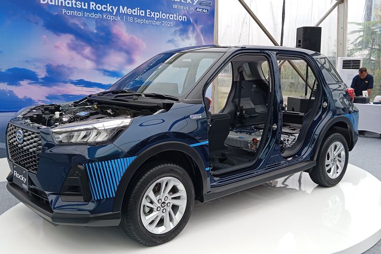 GIIAS 2025, Harga Daihatsu Rocky Hybrid: Tetap di Bawah Rp 300 Juta