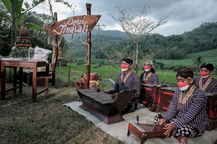 yogyakarta, Desa Wisata Tinalah, Desa Wisata di Kulonprogo, Trekking Santai di Desa Tinalah Kulon Progo, Ada Jalur 