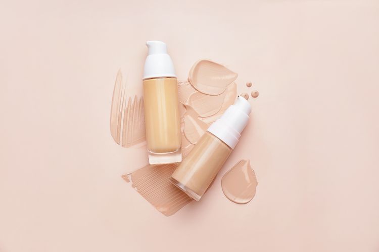 Foundation atau Concealer Dulu? Simak Urutan Makeup yang Benar