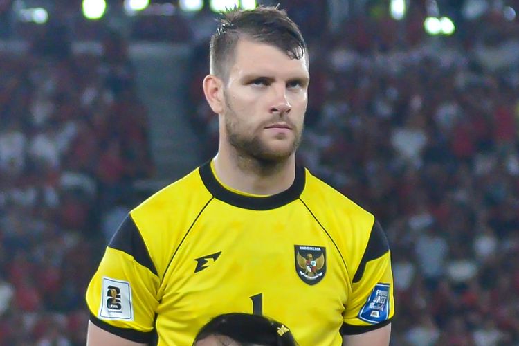 Ajax Amsterdam, Maarten Paes, Ajax, Eredivisie, Legenda Belanda Bela Maarten Paes Usai Banjir Kritik Saat Hadapi PEC Zwolle