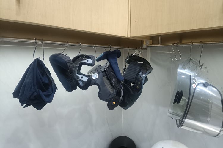 Busa helm, lembap, helm, Helm, busa helm, Perawatan, Busa Helm Cepat Bau? Ini Cara Mengatasinya