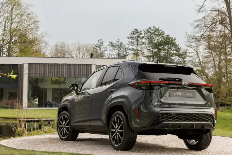 Yaris Cross, Toyota, facelift, Full Hybrid, Toyota Yaris Cross Meluncur dengan Tampilan Baru