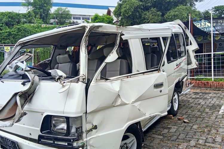 engine brake, turunan, mobil, Begini Cara Memanfaatkan Engine Brake di Mobil Transmisi Matik