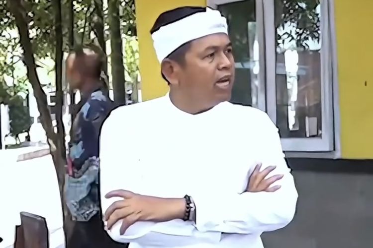 Pajak Kendaraan, KDM Hapus Aturan Bawa KTP Pemilik Pertama Saat Bayar Pajak Kendaraan