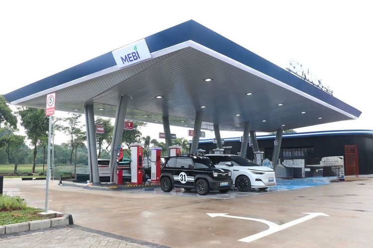 SPKLU, SPKLU Center, Ultra Fast Charging, SPKLU Center di Tanjung Priok Diresmikan, Punya Fast Charging 200 kW
