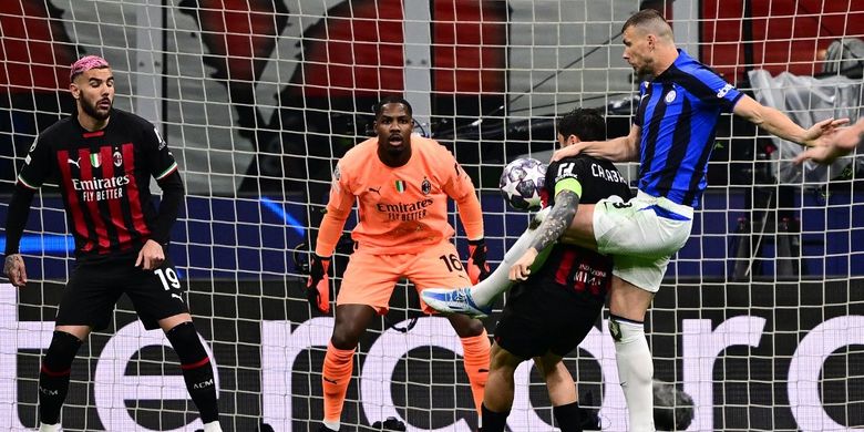Edin Dzeko, Jay Idzes, Sassuolo, Inter Milan, Inter, Tarik Muharemovic, Edin Dzeko Desak Tandem Jay Idzes untuk Gabung Inter Milan