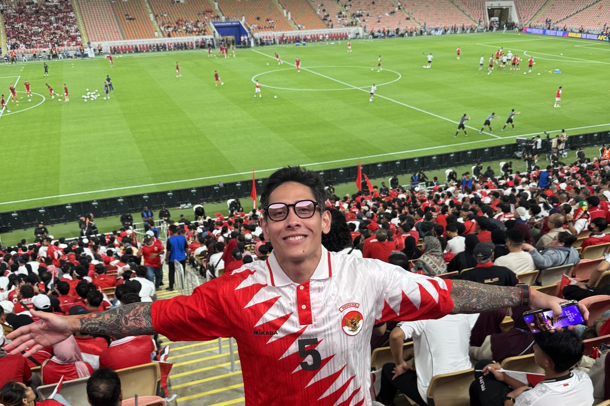 Indonesia, timnas Indonesia, suporter timnas Indonesia, Piala Dunia, Kualifikasi Piala Dunia 2026 Zona Asia, Ganindra Bimo Janji Dukung Timnas Indonesia sampai Tua, Cinta Tak Pernah Habis