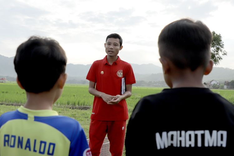 Timnas Indonesia, Evan Dimas, sepak bola, seni tari, timnas Indonesia, Evan Dimas dan Filosofi Sepak Bola dalam Seni, Membentuk Generasi Bukan asal Gabruk-Gabruk