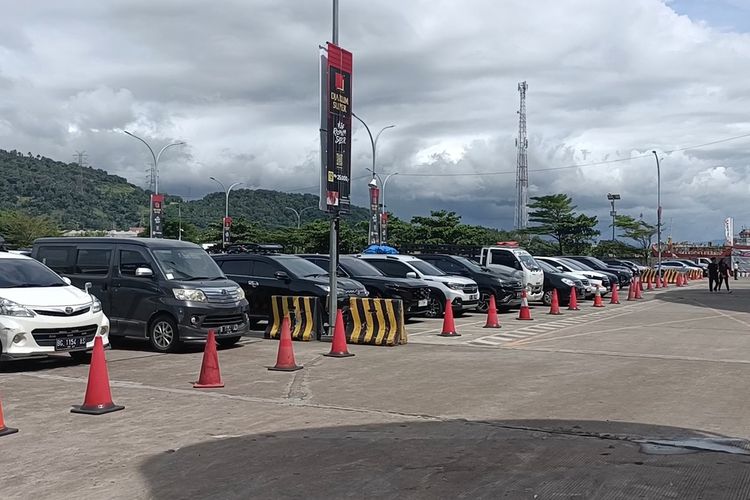 delaying system, Pelabuhan Merak, pembelian tiket, Delaying System di Pelabuhan untuk Libur Natal dan Tahun Baru