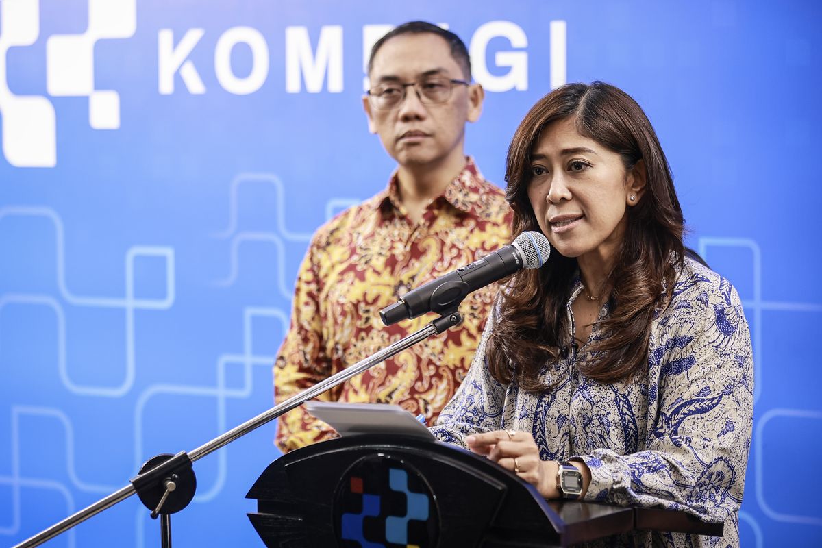 Menteri Komunikasi dan Digital, Meutya Hafid, Pembatasan medsos, Medsos Bandel Soal Batas Usia 16 Tahun, Komdigi Siapkan Sanksi Tegas