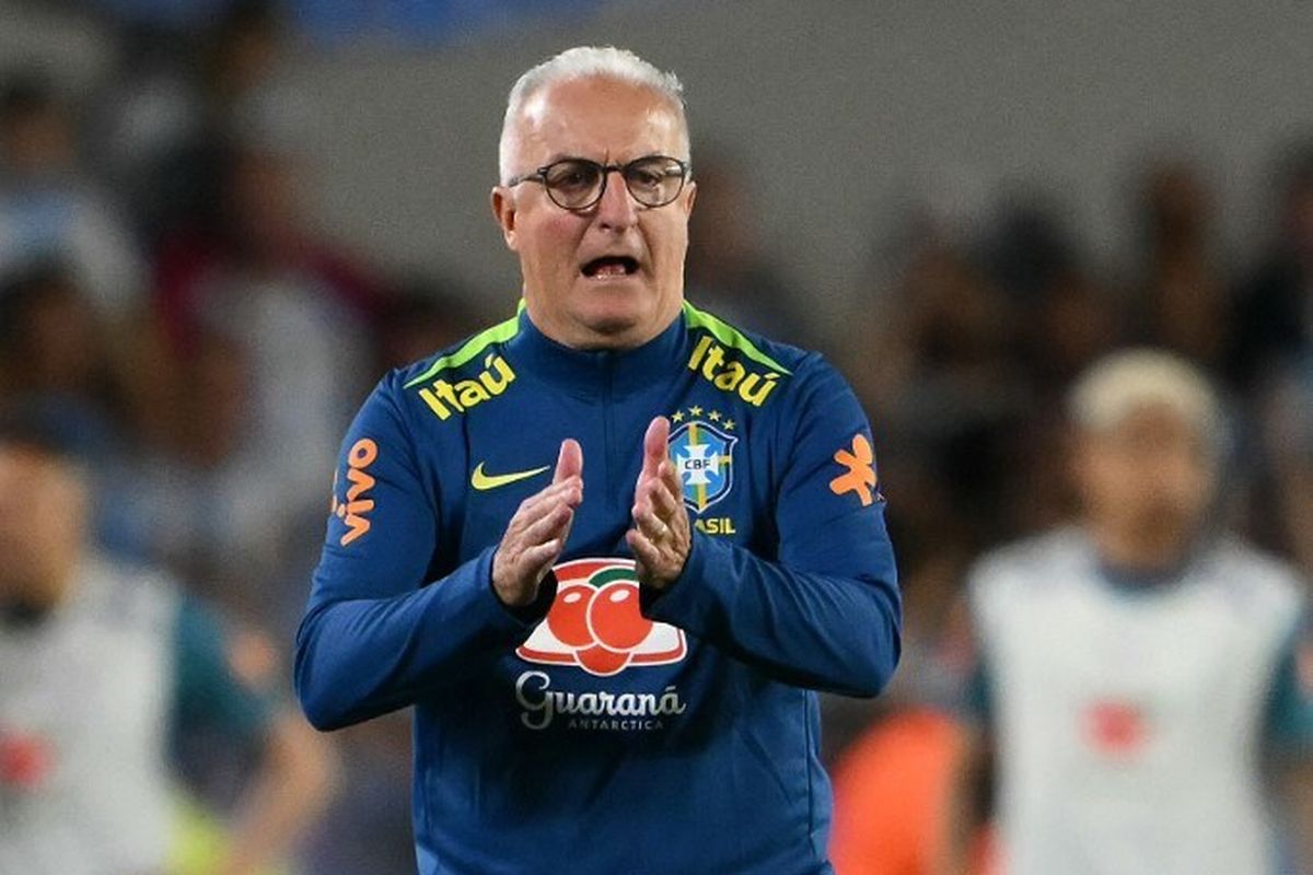 Timnas Brasil, Brasil vs Argentina, Dorival Junior, kualifikasi piala dunia, Pelatih Brasil Dipecat Setelah Kekalahan Memalukan dari Argentina
