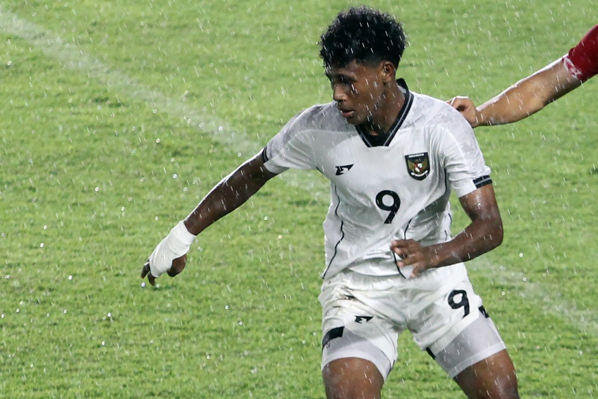 Bhayangkara FC, Fadly Alberto Hengga, Fadly Alberto, Insiden Tendangan Kungfu, Fadly Alberto Minta Maaf Coreng Nama Timnas