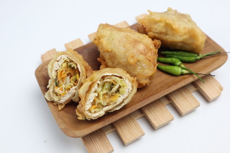tahu, ide olahan tahu, Tahu cabe garam, resep, Sup tahu, Tahu saus tiram, Pepes tahu, Sapo tahu, 10 Ide Olahan Tahu Lezat untuk Menu Sehari-hari, 1. Tahu cabe garam, 2. Bola tahu keju, 3. Tahu berontak isi daging, 4. Sup tahu ala Chinese food, 5. Tahu saus tiram, 6. Mun tahu, 7. Tumis tahu bawang merah, 8. Pepes tahu udang, 9. Sapo tahu ala Chinese food, 10. Bola tahu kukus