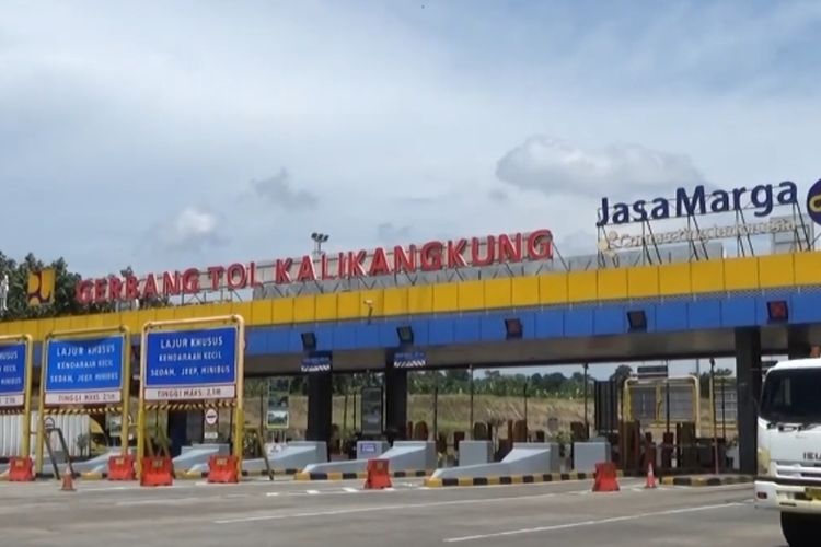 Mobil Hybrid, mobil listrik, Mudik Lebaran, tarif tol, Jakarta-Surabaya, mobil konvensional, biaya mudik, Mudik Lebaran Jakarta-Surabaya, Lebih Irit ICE, HEV, atau EV?