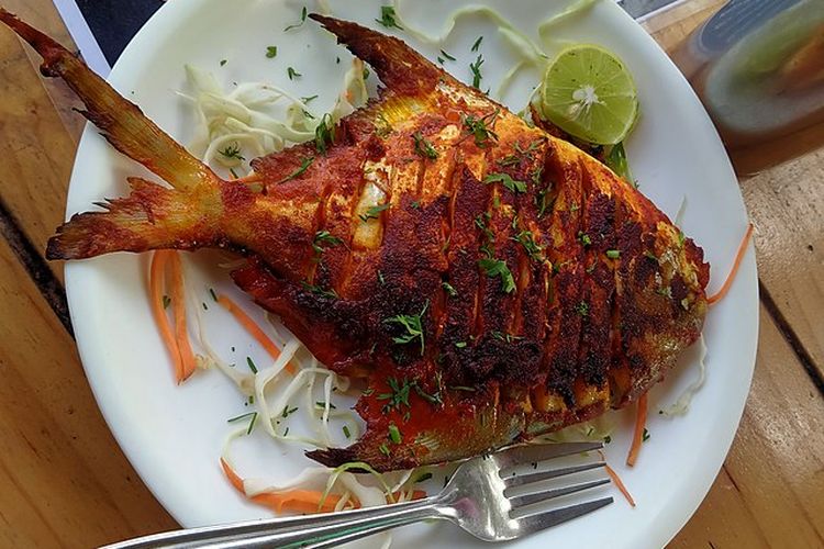 mudik, Ini Makanan Peningkat Stamina Cegah Kantuk Saat Mudik Versi Pakar Gizi IPB, Rekomendasi makanan cegah kantuk selama mudik, Lemak baik, Buah-buahan dan sayur, Tips tambahan