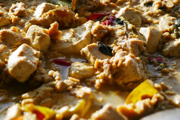 oleh-oleh, Ngawi, makanan khas, oleh-oleh khas ngawi, 7 Oleh-oleh Khas Ngawi, Mulai yang Asin sampai Manis, 1. Sambel Pecel, 2. Keripik tempe, 3. Ledre, 4. Dodol Jambu, 5. Lethok, 6. Tahu tepo, 7. Cokelat tempe