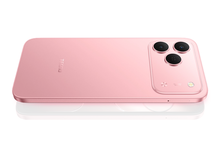 Tecno, iPhone 17 Pro, Tecno Spark 50 4G, Tecno Spark 50 4G Diumumkan, Modul Kamera Mirip iPhone 17 Pro Max