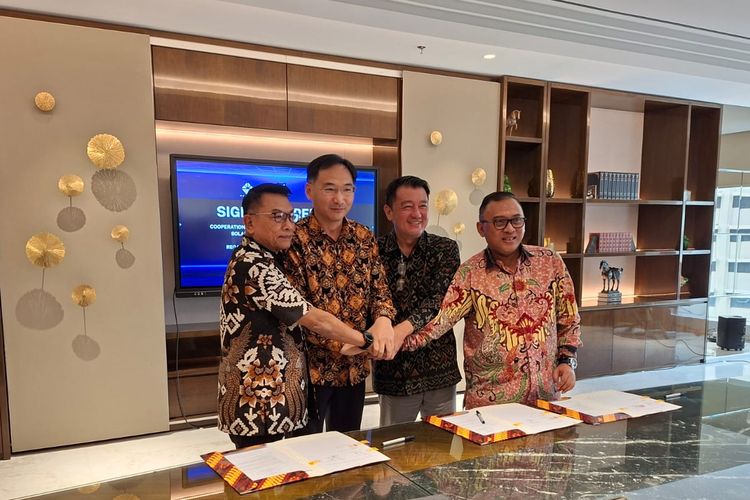 Mobil Anak Bangsa, kendaraan listrik, Mobil anak bangsa, MAB Akan Produksi Mobil Listrik Solarky SunV