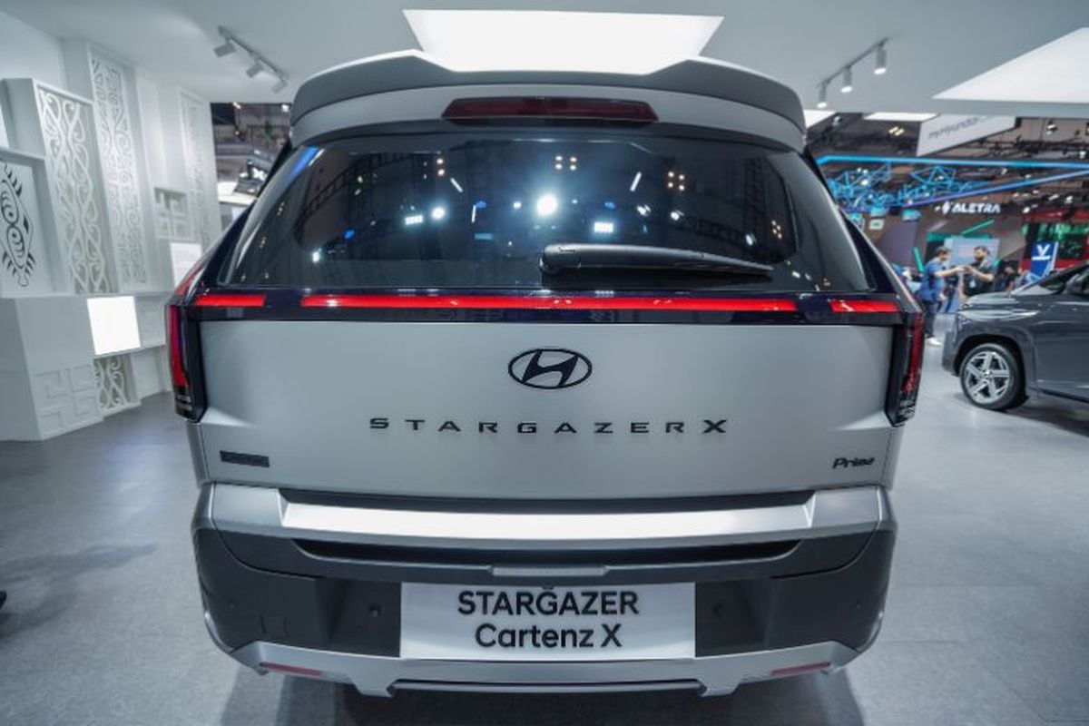Suzuki Ertiga, Hyundai, Proyek Mobil Nasional, Propam, Debt Collector, Veloz Hybrid, Karimun Wagon R, Disuntik Mati, disuntik mati, propam, Populer Otomotif, artikel terpopuler, debt collector, veloz hybrid, proyek mobil nasional, Proyek Mobil Nasional, Veloz Hybrid vs Rival